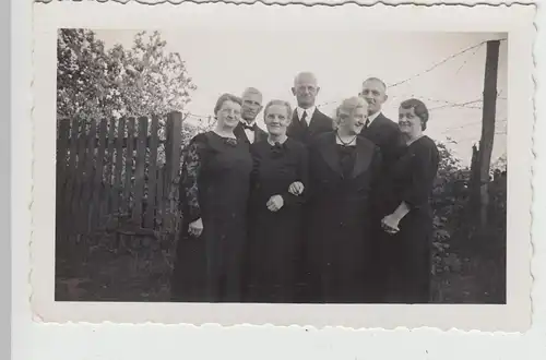 (F19593) Orig. Foto Personen, Gruppenbild im Freien 1939