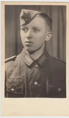 (F19525) Orig. Foto Porträt deutscher Soldat, Zamosc Zamo?? 1943