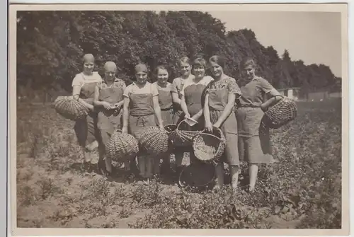 (F19414) Orig. Foto Kloster Wöltingerode, Damen d. Frauenschule a.d. Feld, 1929