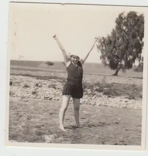 (F19374) Orig. Foto junge Frau, sportliche Betätigung in Wöltingerode 1928