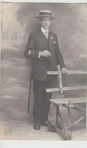 (F19249) Orig. Foto junger Mann m. Stock u. Hut, Kabinettfoto 1910/20er