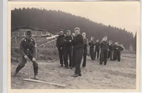 (F19034) Orig. Foto R.A.D.-Lager Dietzhausen, sportliche Betätigung 1939