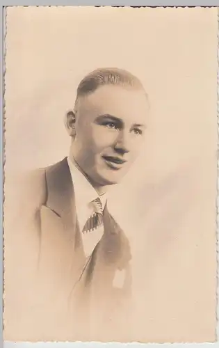 (F18944) Orig. Foto Porträt junger Mann, Enschede 1930er