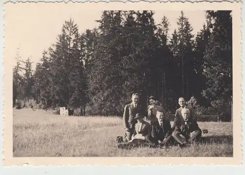 (F18717) Orig. Foto Personen wandern irgendwo bei Heidenheim a.B. 1936