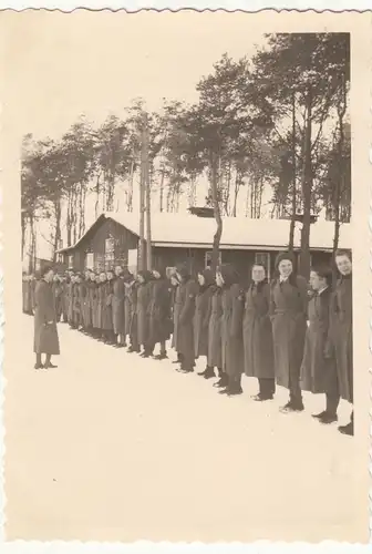 (F18545) Orig. Foto R.A.D.-Lager Karstädt (Prignitz), Siedlerappell 1940