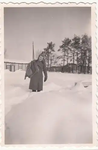 (F18522) Orig. Foto Frau Lotti Beier im R.A.D.-Lager Karstädt (Prignitz) 1930er