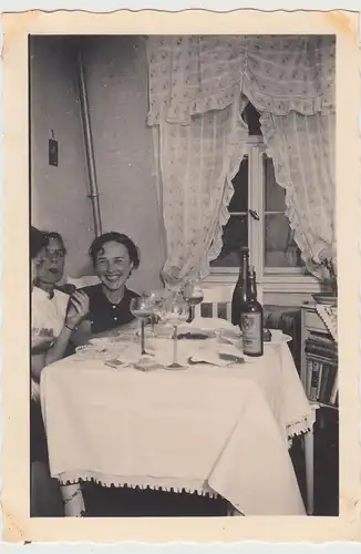 (F18454) Orig. Foto Personen im Raum, Feier 1936er
