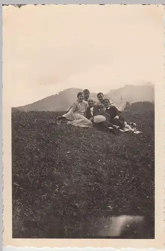 (F18355) Orig. Foto Ruhpolding, Personen Wanderung 1935