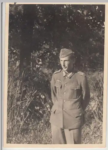 (F17909) Orig. Foto Danzig, Gda?sk, deutscher Soldat im Freien 1940er