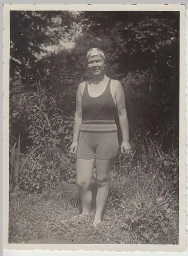 (F17867) Orig. Foto junge Frau i. Badeanzug u. Badekappe 1930er