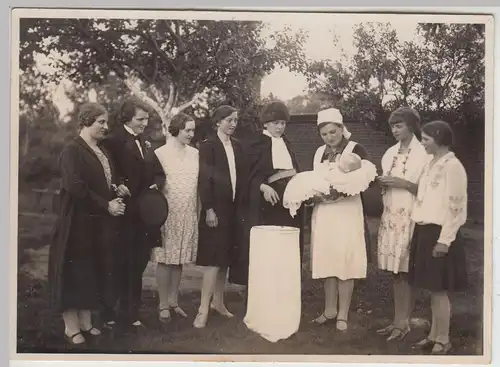 (F17459) Orig. Foto junge Damen im Freien >Säuglingskursus< 1930er