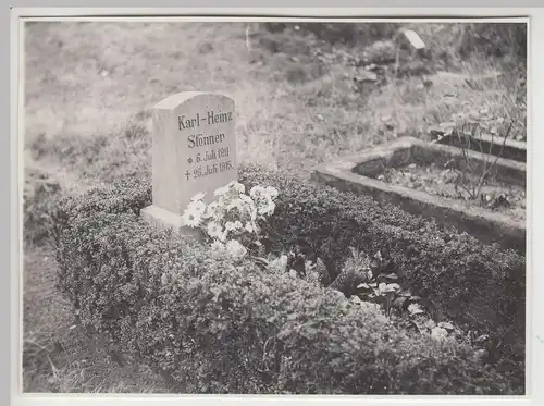 (F17130) Orig. Foto Grabstein Kind Karl-Heinz Stönner 1915 (Celle?)