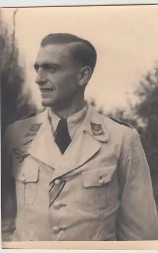 (F16994) Orig. Foto Porträt Oberleutnant Moser, Insterburg 1944