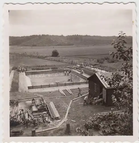 (F16750) Orig. Foto Baustelle, Wasser-Bassin, Holzbretter 1933-45