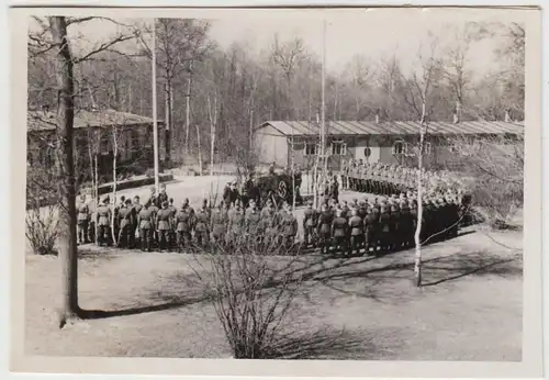 (F16700) Orig. Foto deutsche Soldaten i. RAD Lager 1933-45, Angetreten Appell