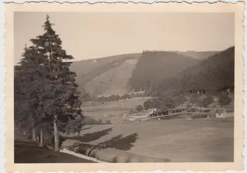 (F15993) Orig. Foto Manebach, Badeanstalt, Herrmannstein u. Kickelhahn 1936