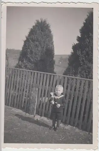 (F15681) Orig. Foto Kind Gunter mit kleiner Zuckertüte 1930er