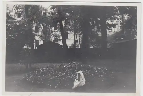 (F15562) Orig. Foto Kind Traudel im Freien, Dresden Lüttichauhof 1932