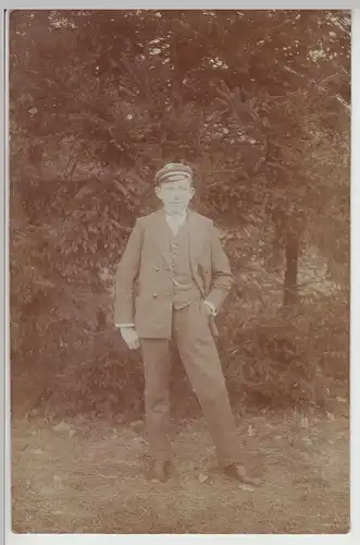 (F15513) Orig. Foto Porträt junger Mann Fr. Eddelbüttel im Freien 1920er