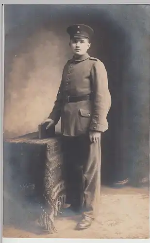 (F15509) Orig. Foto Porträt deutscher Soldat 1. WK, Kabinettfoto