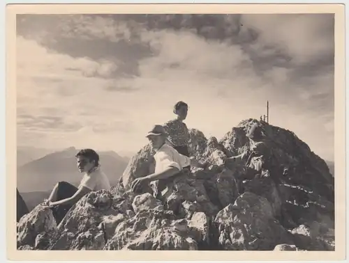 (F15486) Orig. Foto Personen auf dem Waxenstein, Bergwanderung 1920er