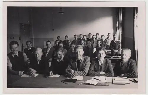 (F13950) Orig. Foto Lehrklasse einer Gewerbeschule III, Klasse Beton 1/1, 1942