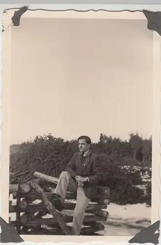 (F13884) Orig. Foto Cuxhaven Sahlenburg, Mann am Wernerwald beim Seehospital 194