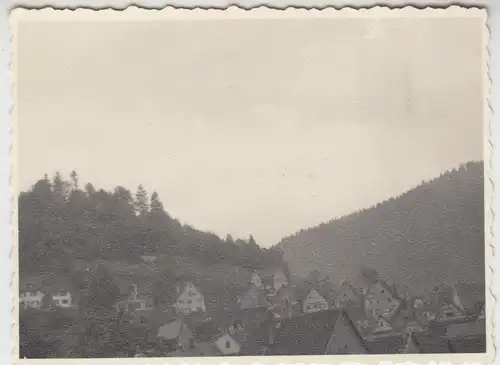 (F13717) Orig. Foto Dorf im Schwarzwald, Sommer 1944, Schiltach?