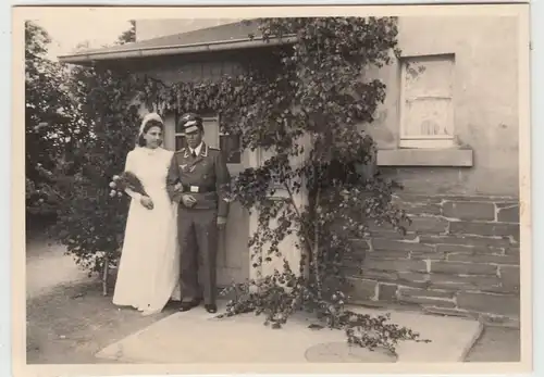 (F13675) Orig. Foto Hochzeit deutscher Soldat 15.5.1943, Hochzeitspaar