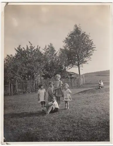 (F12695) Orig. Foto Gehlberg / Thür. 1930, Kinder aus dem Ort, Spielkameraden