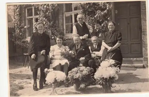 (F12559) Orig. Foto Leipzig Borsdorf, Gruppenbild zur Hochzeit 1943