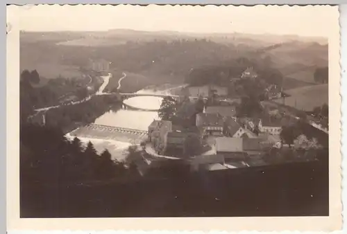 (F12541) Orig. Foto Hohenstein-Ernstthal?, Blick a. Brücke u. Wehr 1941