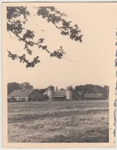 (F12476) Orig. Foto markanter Gebäudekomplex mit 2 Türmen, Haste (NS) 1942