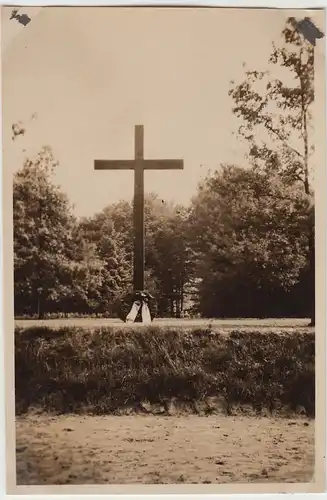 (F12416) Orig. Foto Aachen, Gedenkfeier a.d. Ehrenfriedhof 1931, großes Kreuz