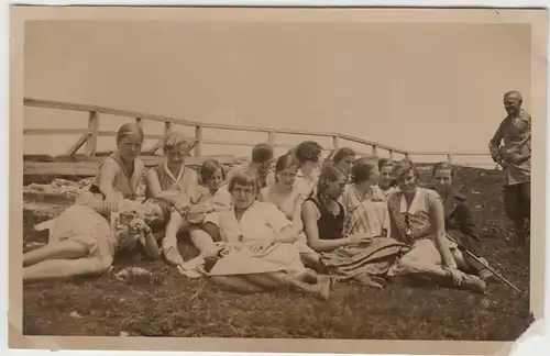 (F12376) Orig. Foto junge Damen, Mädchen auf dem Schafberg, Wolfgangsee 1930