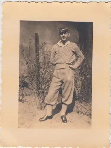 (F12178) Orig. Foto junger Mann in Knickerbocker, Student 1930er