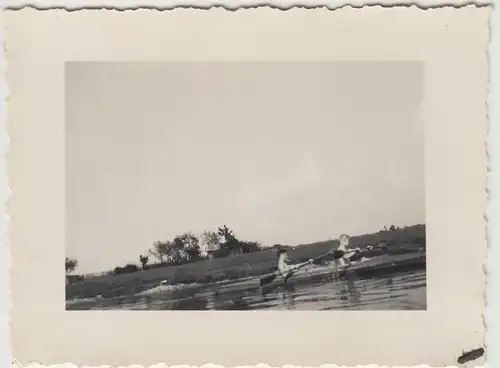 (F12173) Orig. Foto junge Männer im Sport-Ruderboot, 1930er