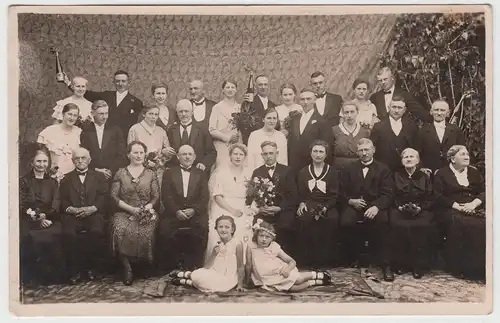 (F11957) Orig. Foto Hochzeit, Hochzeitsgesellschaft i. Halberstadt 1940/50er