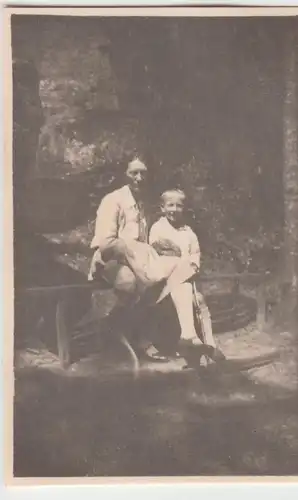 (F11695) Orig. Foto Sächsische Schweiz, Mutter m. Sohn i.d. Bastei 1931