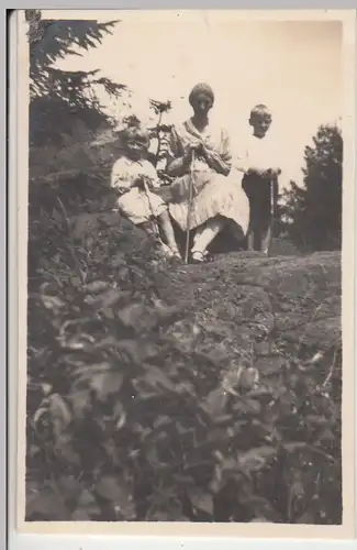 (F11660) Orig. Foto Zittauer Gebirge 1930, Personen auf dem Johannisstein