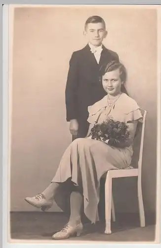 (F11577) Orig. Foto Porträt junge Frau u. junger Mann, Fotograf Bautzen 1930er