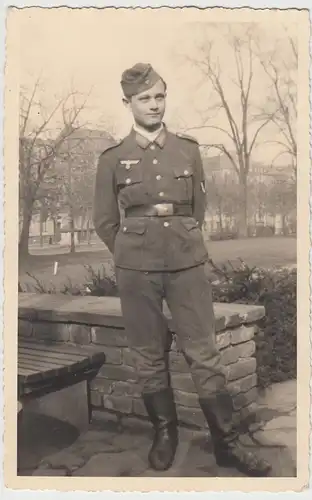 (F11511) Orig. Foto Köln, junger Wehrmacht-Soldat Georg Schmitter a.d. Spangenbe