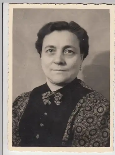 (F11229) Orig. Foto Porträt einer Dame aus Köln 1941