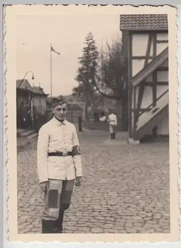 (F11214) Orig. Foto Wehrmacht-Soldat im RAD-Lager Wolfhagen b. Kassel, 1940