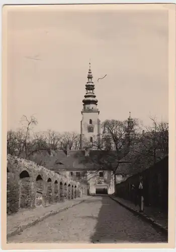 (F10759) Orig. Foto Alt Heinrichau, Stary Henryków, Einfahrt ins Schloss 1950/60