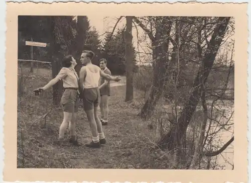 (F10559) Orig. Foto Lychen, junges Paar Gerda und Paul am See, Schild Kuckuckswe