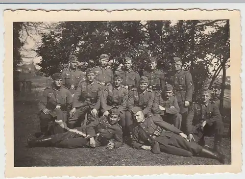 (F1016) Orig. Foto Wehrmacht-Soldaten, Gruppenfoto, 1940er