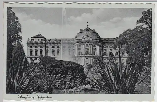 (41930) AK Würzburg, Hofgarten, 1938