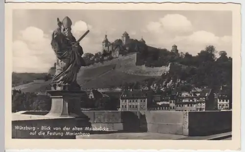 (15261) Foto AK Würzburg, Alte Mainbrücke, Feste Marienberg, vor 1945