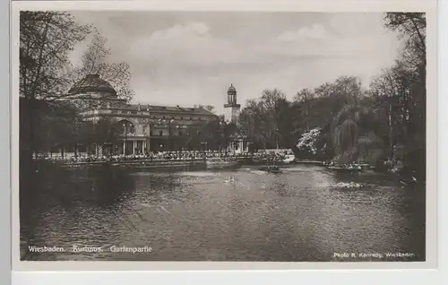 (78275) Foto AK Wiesbaden, Kurhaus, Gartenpartie, 1931